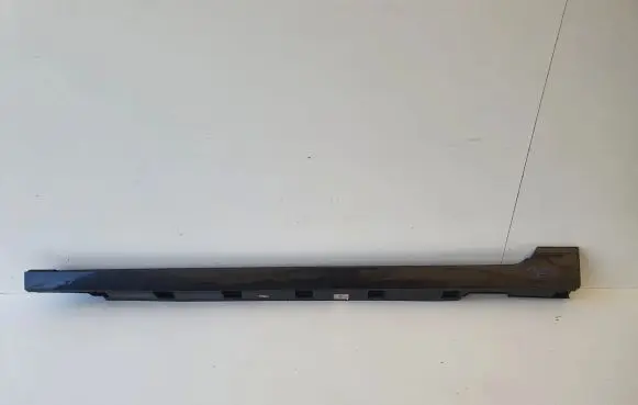 Volkswagen PASSAT B8 Sill 3G0853857F