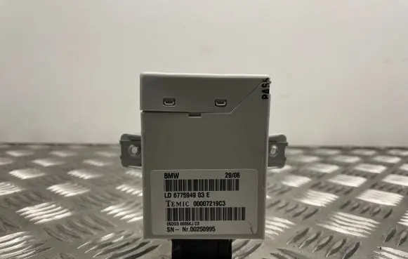 BMW 3 E90 E91 Cruise control unit/module 6775949