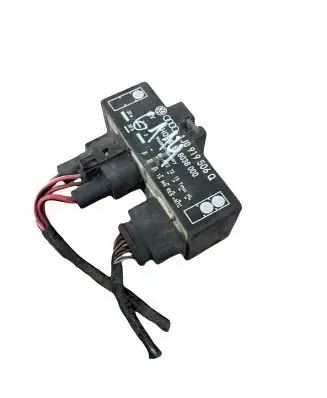 Audi A3 S3 8L Fan control module 1J0919506Q
