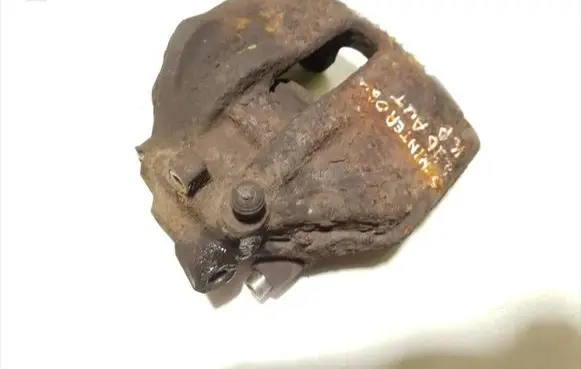Mercedes-Benz Sprinter W901 W902 W903 W904 Front brake caliper