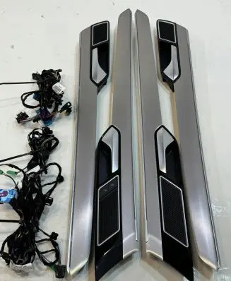 Volkswagen PASSAT B8 Front door trim bar 3G9
