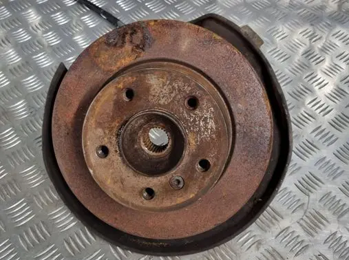 BMW 3 E90 E91 Rear wheel hub