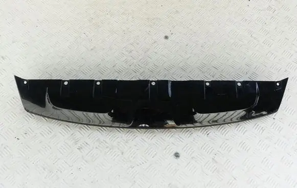 Maserati Levante Front bumper lip 670042317