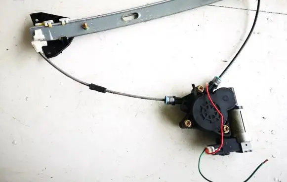Mazda 6 Sliding door window regulator with motor
