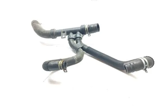 Renault Trafic III (X82) Engine coolant pipe/hose 210038361r