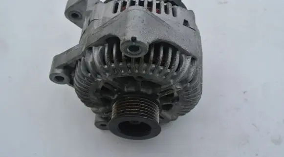 BMW M5 Generator/alternator 7836592