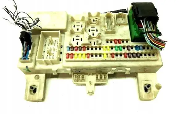 Volvo S40, V40 Central body control module 5190800A4 03216328