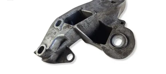 Audi A6 S6 C6 4F Engine mounting bracket 4F0199351S