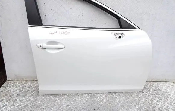 Mazda 6 Front door