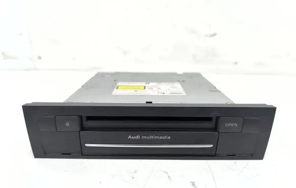 Audi Q7 4L Radio/CD/DVD/GPS head unit 4L2035746E