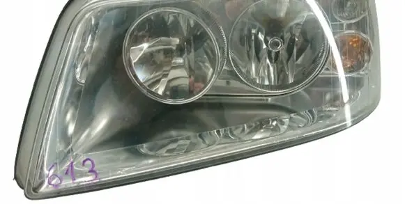Volkswagen Multivan T5 Headlight/headlamp 7H1941015L