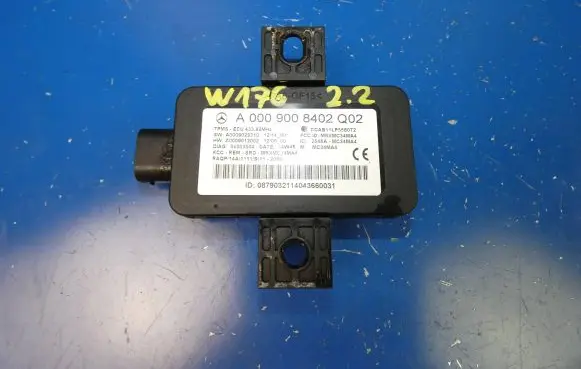 Mercedes-Benz A W176 Tire pressure control unit A0009008402 A0009029310 A0009012002
