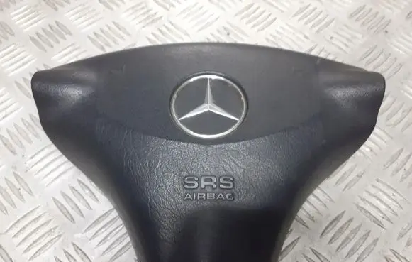 Mercedes-Benz Vaneo W414 Steering wheel airbag 1684600260