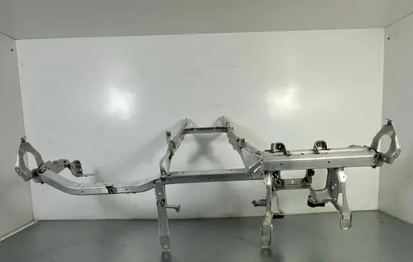 Volkswagen Touareg III Dashboard cross member/frame bar 761857017A