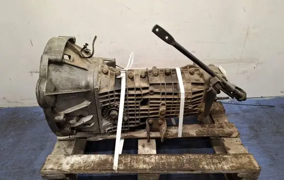 Renault Master I Manual 6 speed gearbox 7700599399
