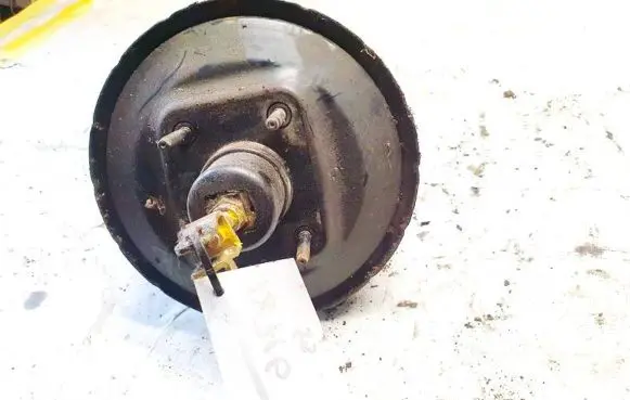 Honda HR-V Brake booster