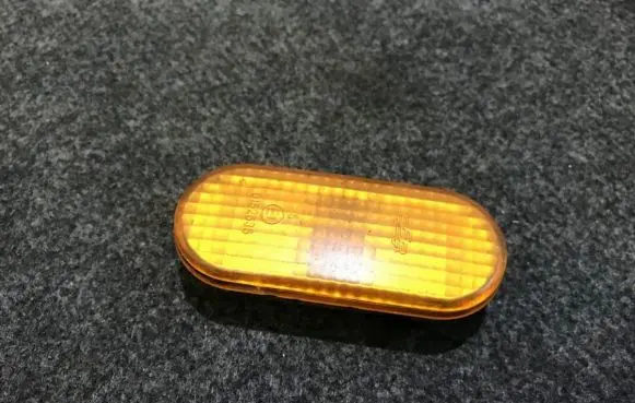 Volkswagen Caddy Front fender indicator light 3a0949117a