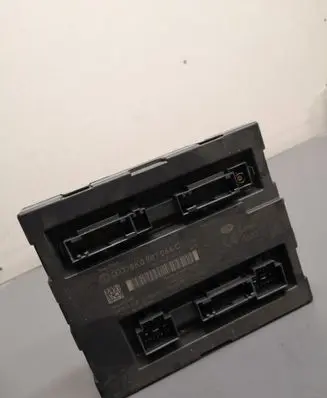 Audi A4 S4 B8 8K Comfort/convenience module 8K0907064C