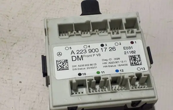 Mercedes-Benz C W206 Door control unit/module A2239001726