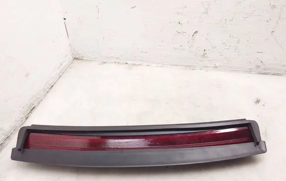 Tesla Model 3 Third/center stoplight 107740500G ARZ202541229074