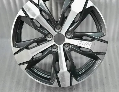 Peugeot 508 R18 alloy rim 