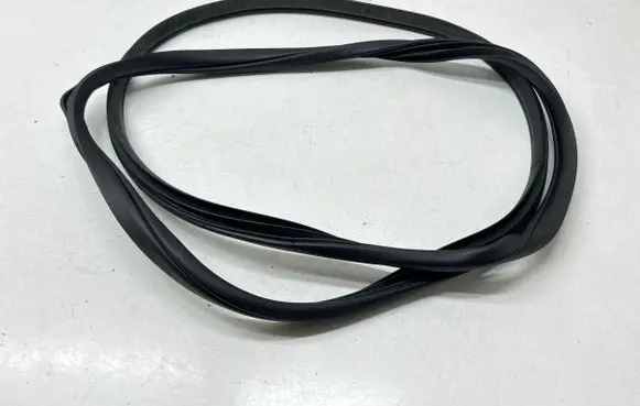 KIA Optima Rear door rubber seal (on body) 