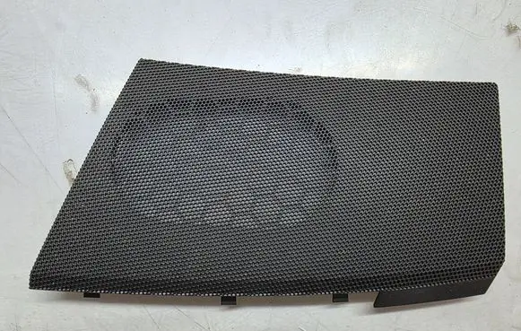Volkswagen Transporter - Caravelle T5 Side speaker trim/cover 7H0857227
