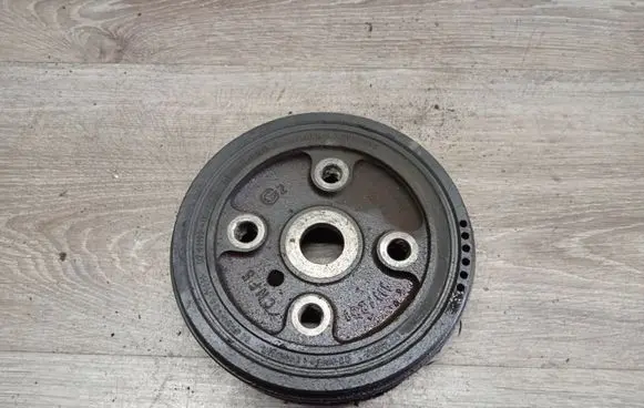 Volvo V70 Crankshaft pulley 30731865