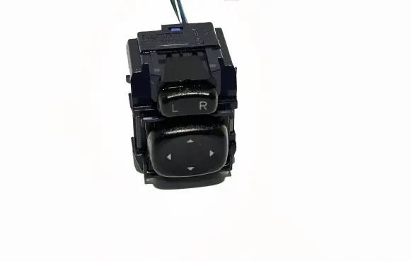 Toyota Avensis T270 Wing mirror switch 183647 16288