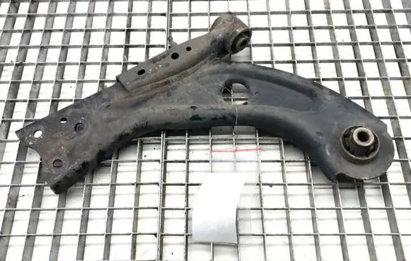 Peugeot 308 Front control arm