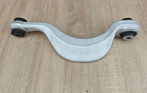 BMW X6 G06 Rear control arm 6878021