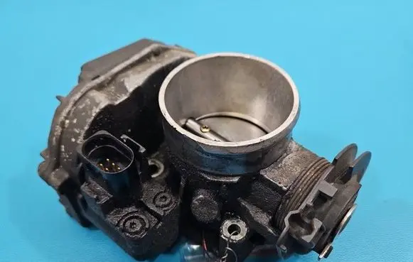 Audi A3 S3 8L Throttle body valve 06A133063G IMPRK1610496