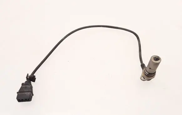 Volkswagen Lupo Camshaft speed sensor 028907319B
