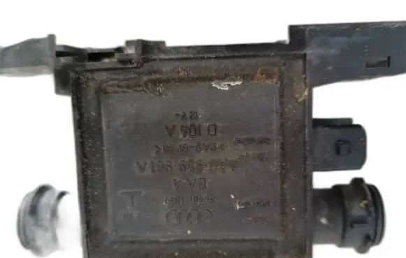 Audi A4 S4 B5 8D Central locking motor 4A0959981A 936411