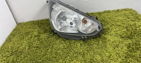 Mitsubishi Space Star Headlight/headlamp
