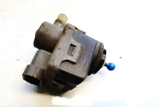 Nissan Primera Headlight level adjustment motor 7700420737 26056au300