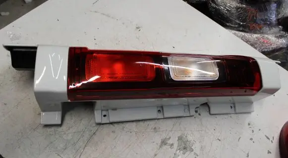 Renault Trafic III (X82) Rear/tail lights