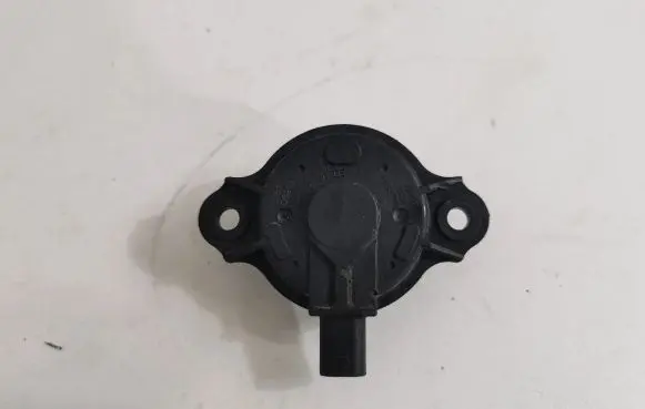BMW 3 F30 F35 F31 Crankshaft position sensor 7593719
