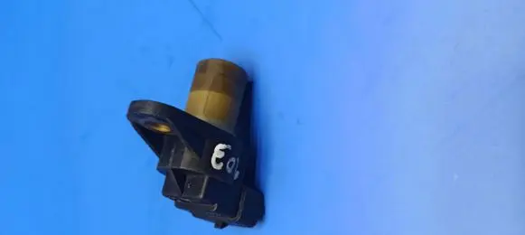Mercedes-Benz C W203 Camshaft position sensor A0031539728