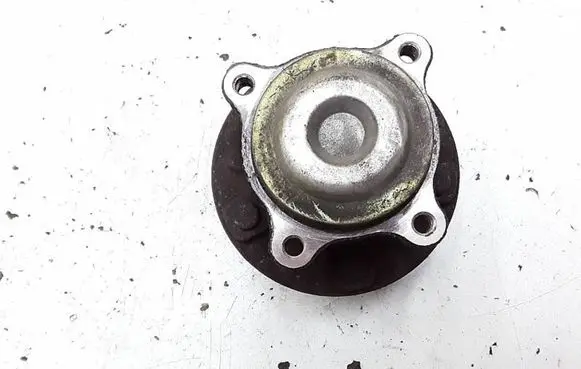 Chevrolet Orlando Rear wheel hub 13577407