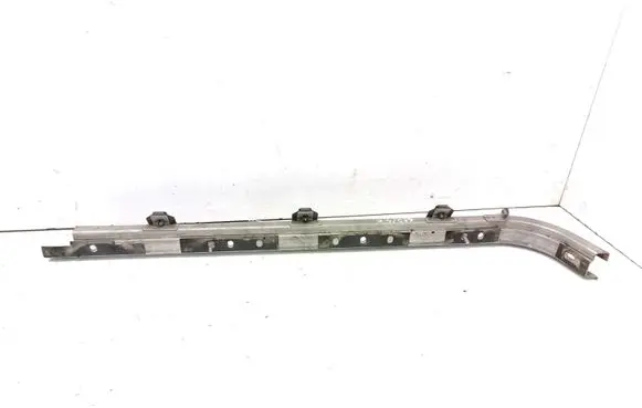 KIA Carnival Sliding door middle roller runner 
