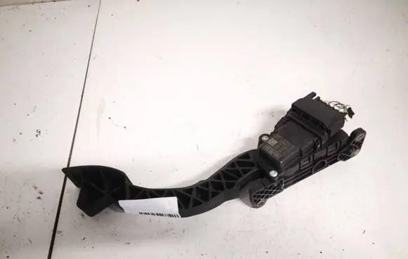 Ford Focus Accelerator throttle pedal 4m519f836bk 4m51-9f836-bk
