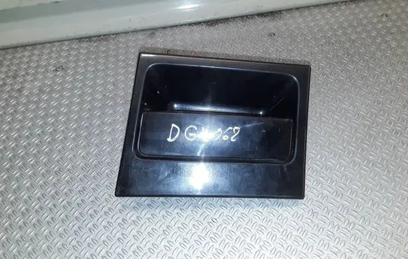 Rear door exterior handle