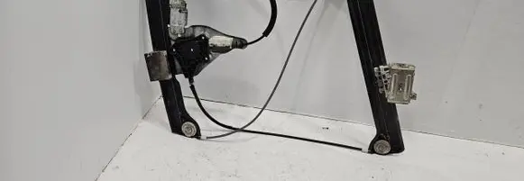 BMW 6 E63 E64 Front door window regulator with motor 7008624