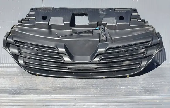 Renault Trafic III (X82) Front grill 623108673R