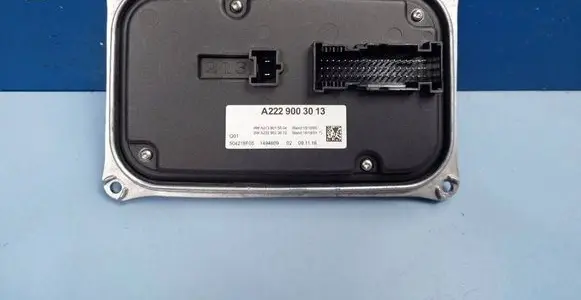 Mercedes-Benz E W213 Headlight ballast module Xenon A2229003013