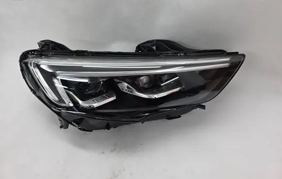 Opel Insignia B Headlight/headlamp 39195646
