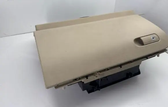 Volkswagen Touareg II Glove box 7P1857097 7P1863098 2K0959623