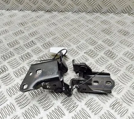 Smart ForTwo III C453 Front door hinges set A4537200137 A4537200337