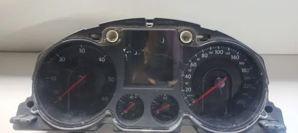 Volkswagen PASSAT B6 Speedometer (instrument cluster) 3C0920871 X0006000